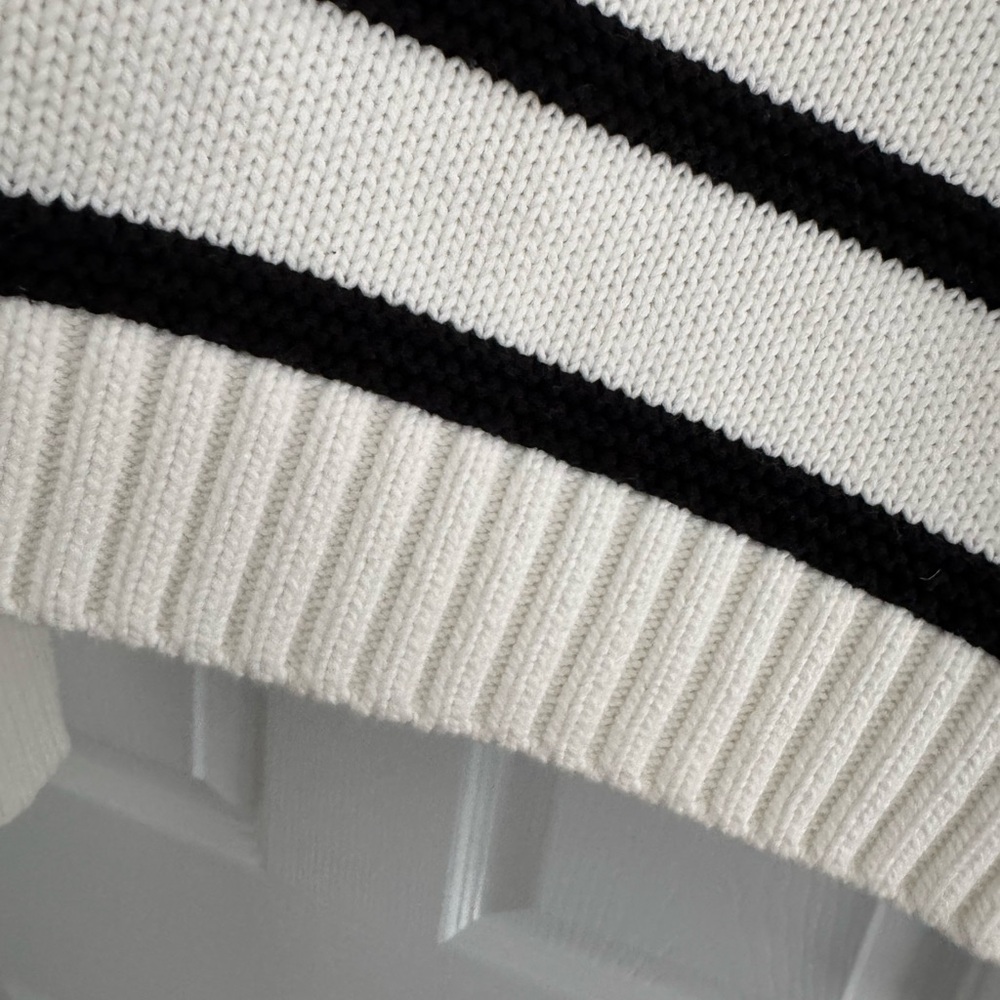 La Ligne Jill Sweater white/black stripe size medium - Picture 10 of 10